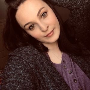 Meet your Posher, Katelyn